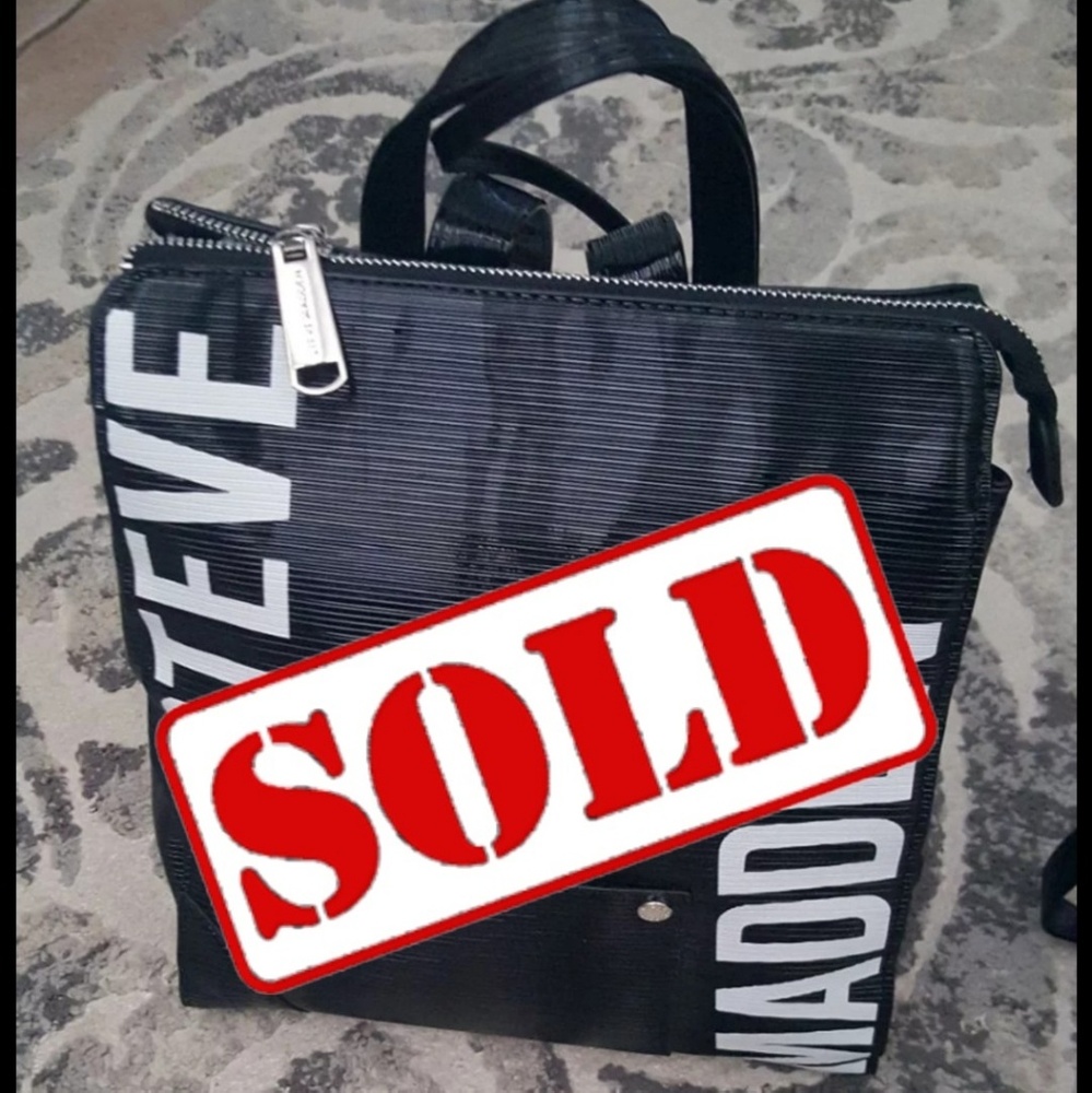 🚨SOLD🚨Steve Madden backpack